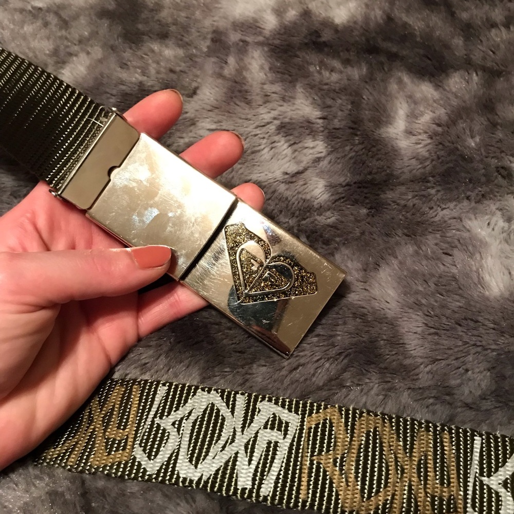 Roxy Belt - Picture 4 of 4